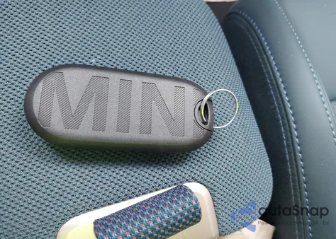 2025 Mini Countryman Cooper S z USA, uszkodzony, nr VIN WMZ23GA04S7P30480